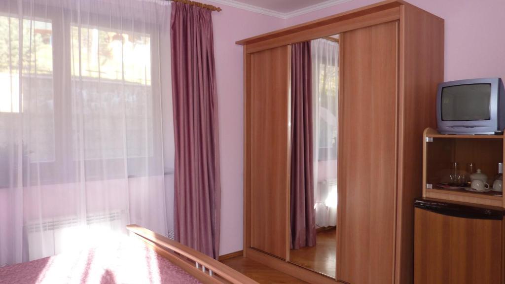 Goverla Iaremcea Cameră foto
